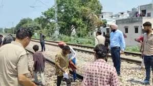 वंदे भारत एक्सप्रेस से कटकर महिला और पुरुष ने जान दी, ट्रैक पर मिले क्षत-विक्षत शव