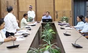 डीडीआरसी की समीक्षा में डीएम बंसल ने दिए निर्देश,बोले दिव्यांग जनों को समाज की मुख्यधारा से जोड़ने के लिए सभी विभाग समन्वय से करें काम