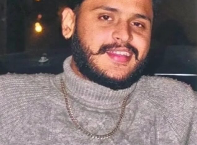 भाजपा पार्षद ने घर के बाहर युवक को मारी गोली, मौत