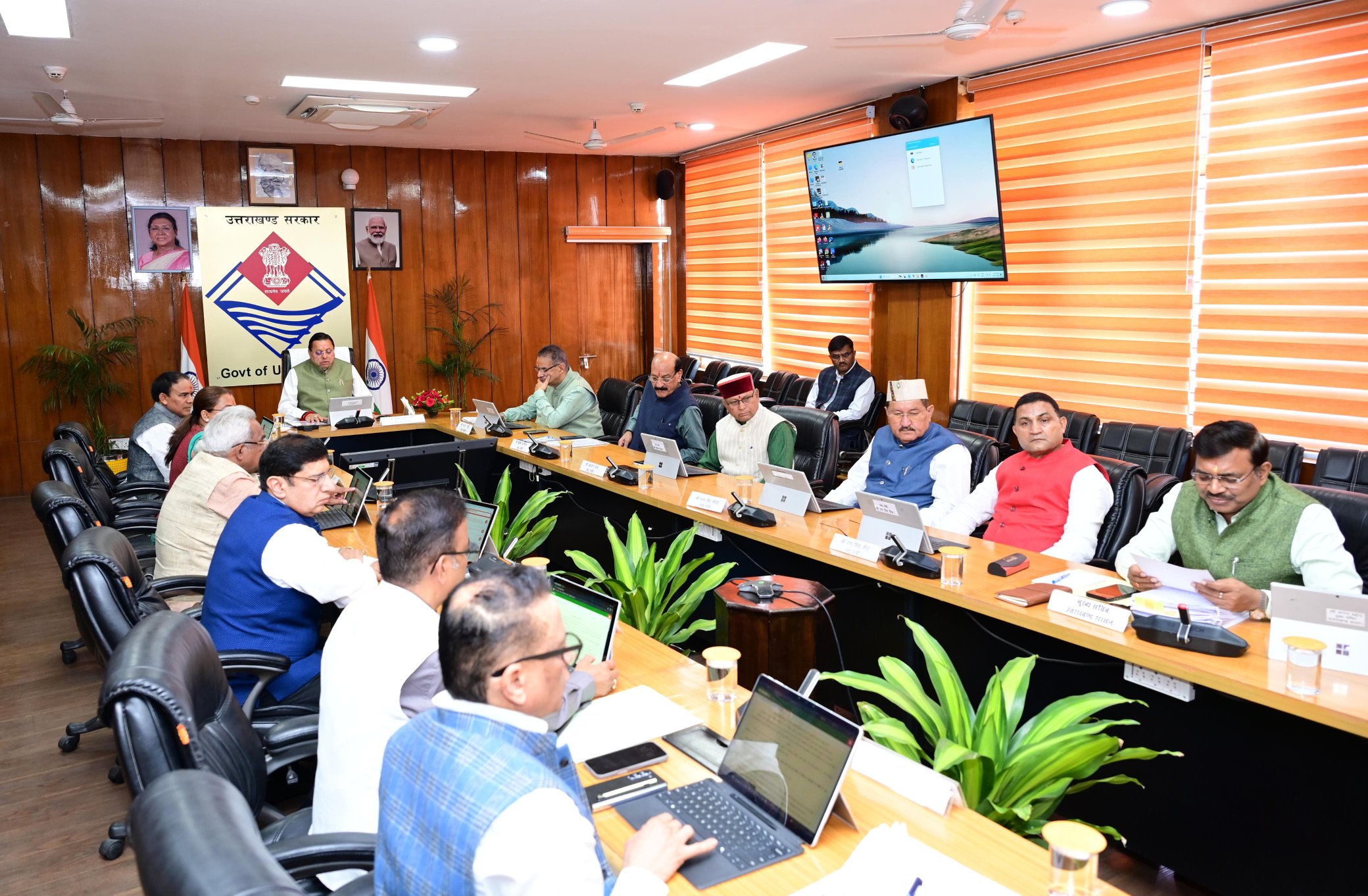 धामी कैबिनेट का बड़ा फैसला, पूर्व सैनिकों-किसानों समेत कई वर्गों को राहत