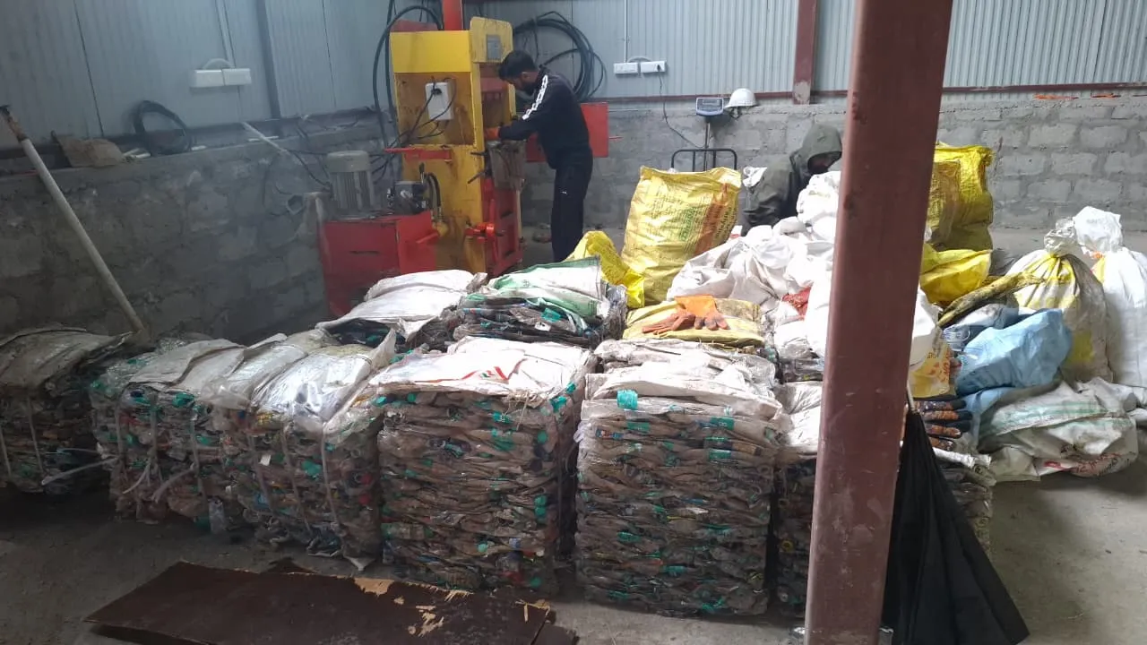 स्वच्छता ही सेवा- केदारनाथ में एक सप्ताह में जमा किया एक हजार किलो प्लास्टिक वेस्ट