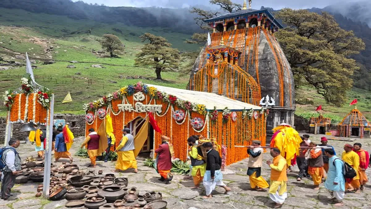 बाबा मदमहेश्वर धाम के कपाट खुलने की प्रक्रिया शुरू, ऊखीमठ में भक्तिमय माहौल