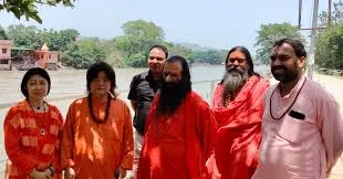 जापान में भी मचेगी कुंभ की धूम, स्वामी आदित्यानंद और साध्वी योगमाता पहुँचे हरिद्वार