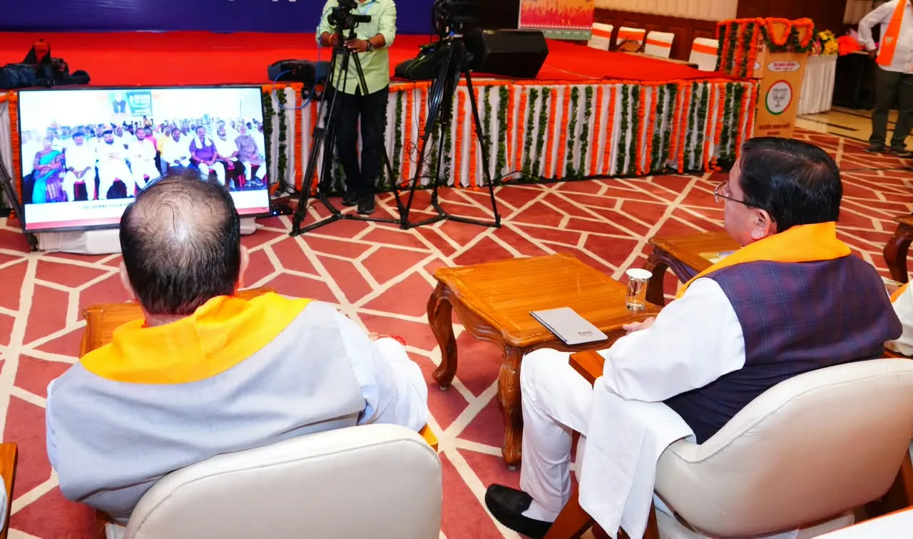 प्रधानमंत्री नरेंद्र मोदी का ‘मन की बात’ कार्यक्रम देशवासियों को राष्ट्र निर्माण में सक्रिय भागीदारी के लिए करता है प्रेरित : मुख्यमंत्री