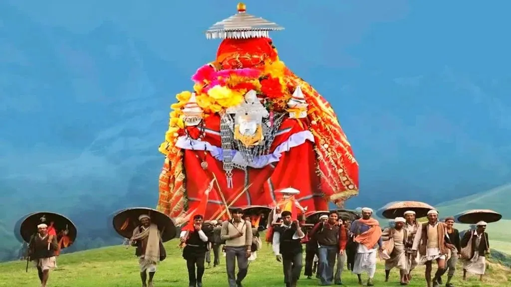 नंदा देवी बड़ी जात यात्रा को लेकर विवाद गहराया, डीएम ने आयोजन समिति को भेजा चेतावनी पत्र