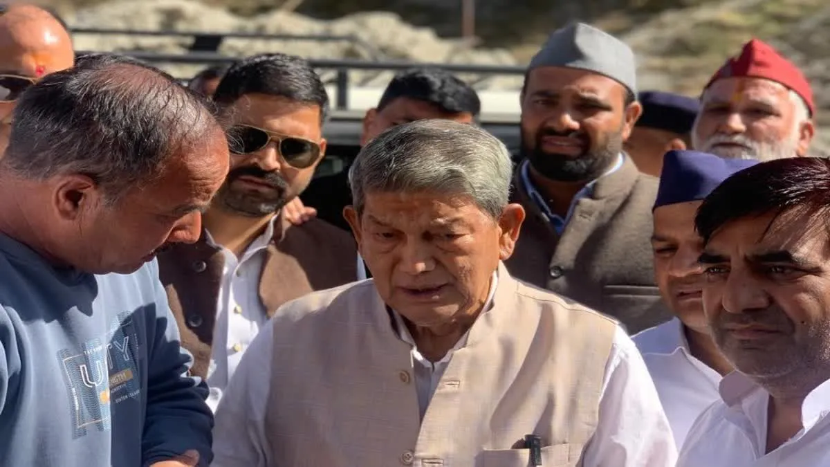 हरीश रावत की उत्तराखंड वापसी पर गरमाई सियासत, रोड शो को लेकर भाजपा-कांग्रेस आमने-सामने