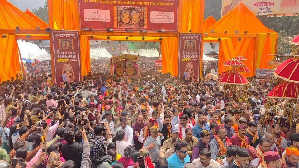 जयकारों से गूंजी सरोवर नगरी, मां नंदा-सुनंदा की शोभायात्रा के साथ महोत्सव संपन्न