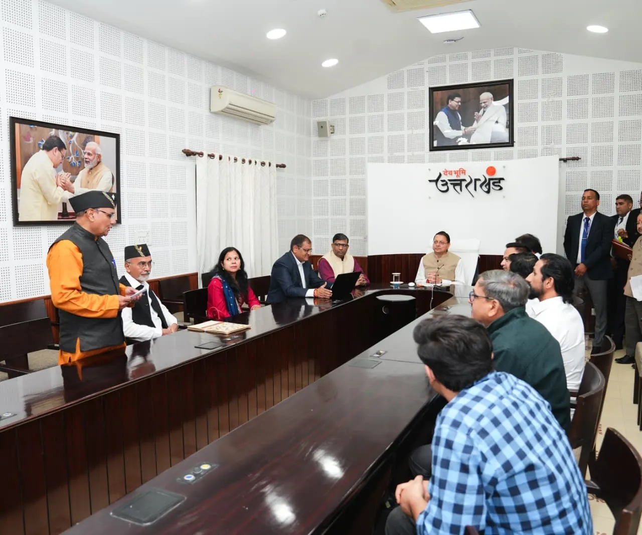 गढ़वाली, कुमाऊंनी और जौनसारी भाषाओं को AI से जोड़ने की पहल, सीएम धामी ने लॉन्च किया वॉइस पोर्टल