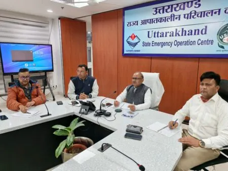 उत्तराखंड में मौसम का अलर्ट, पांच जिलों में ऑरेंज और अन्य में येलो चेतावनी; सीएम धामी ने दिए सतर्कता के निर्देश